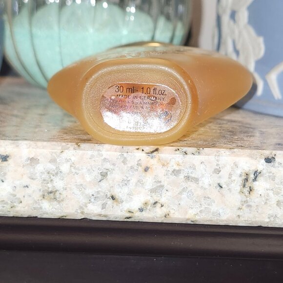 Pricilla Presley Moments NEW NIB Unsealed. - Picture 2 of 5